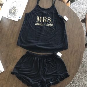 Bride “Mrs always right” pajama set